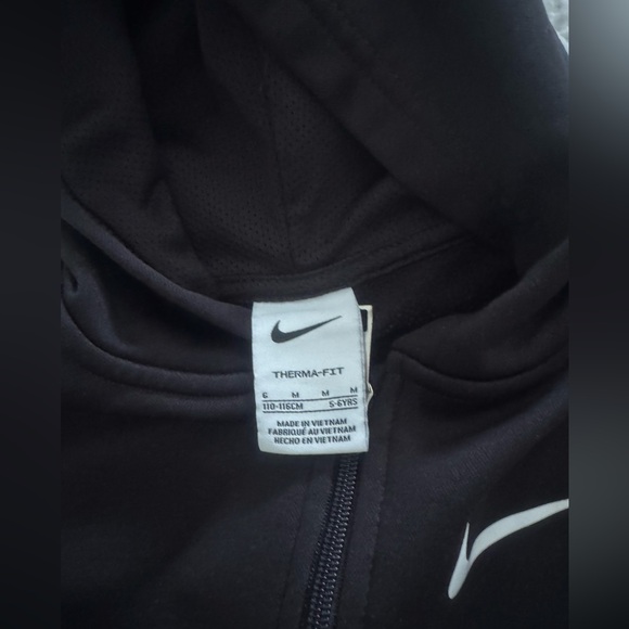 Nike Sportswear Tracksuit 2 piece Size 6 M - Picture 6 of 11